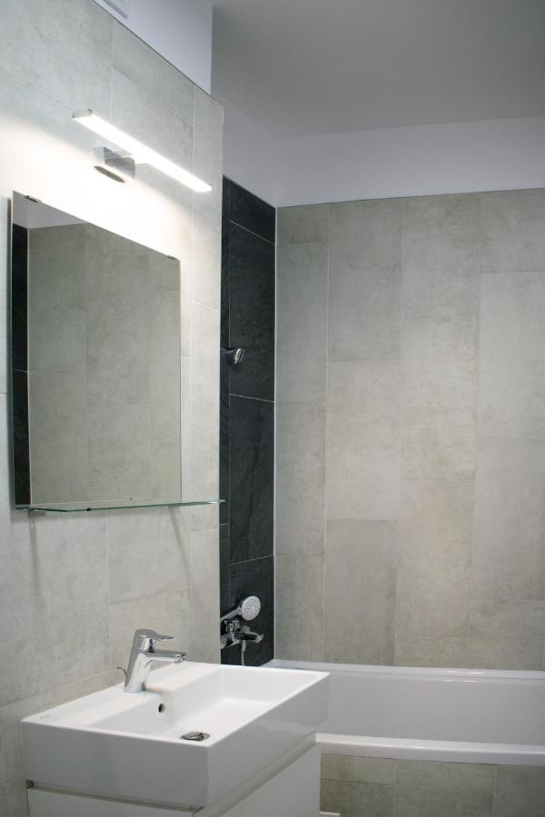 Iulius Town Residence ทิมิชัวรา ภายนอก รูปภาพ